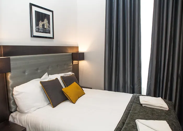 The Tudor Inn Hotel Londra